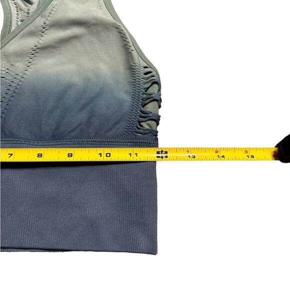 Victoria’s Secret Pink Sports Bra Blue Ombré Size Small - Picture 6 of 6